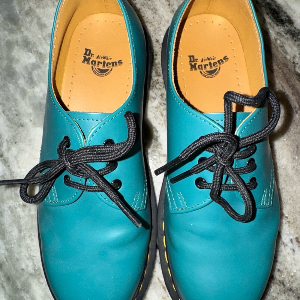 Dr. Martens Turquoise Leather Shoes with Black Laces kids 5